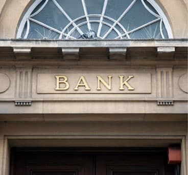 Banks competing for a well-engineered merchant account